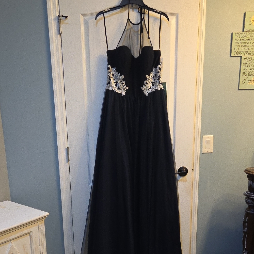 Elegant Navy Dress with Silver Floral Embroidery